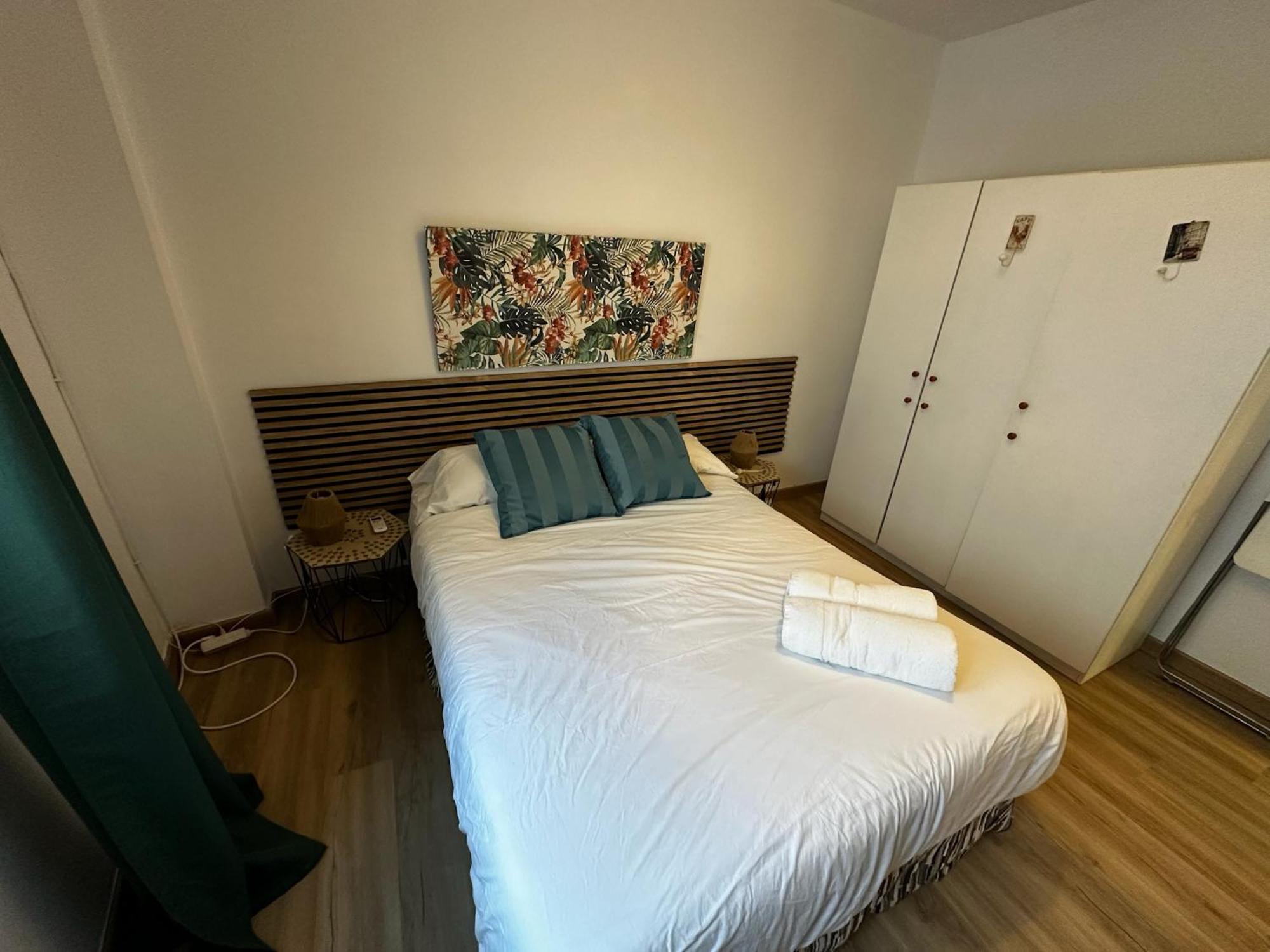 Centro Historico Cerca Estacion Ave Appartement
